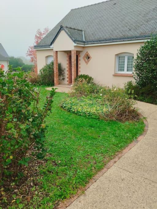 Parent Aise Villa Aze  Exterior photo